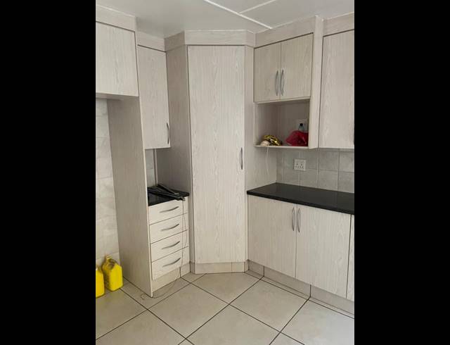 2 BEDROOM PROPERTY TO RENT IN PRIMROSE